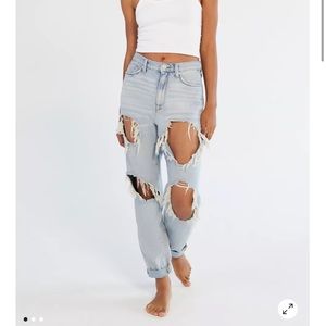BDG High Waisted Mom Jean